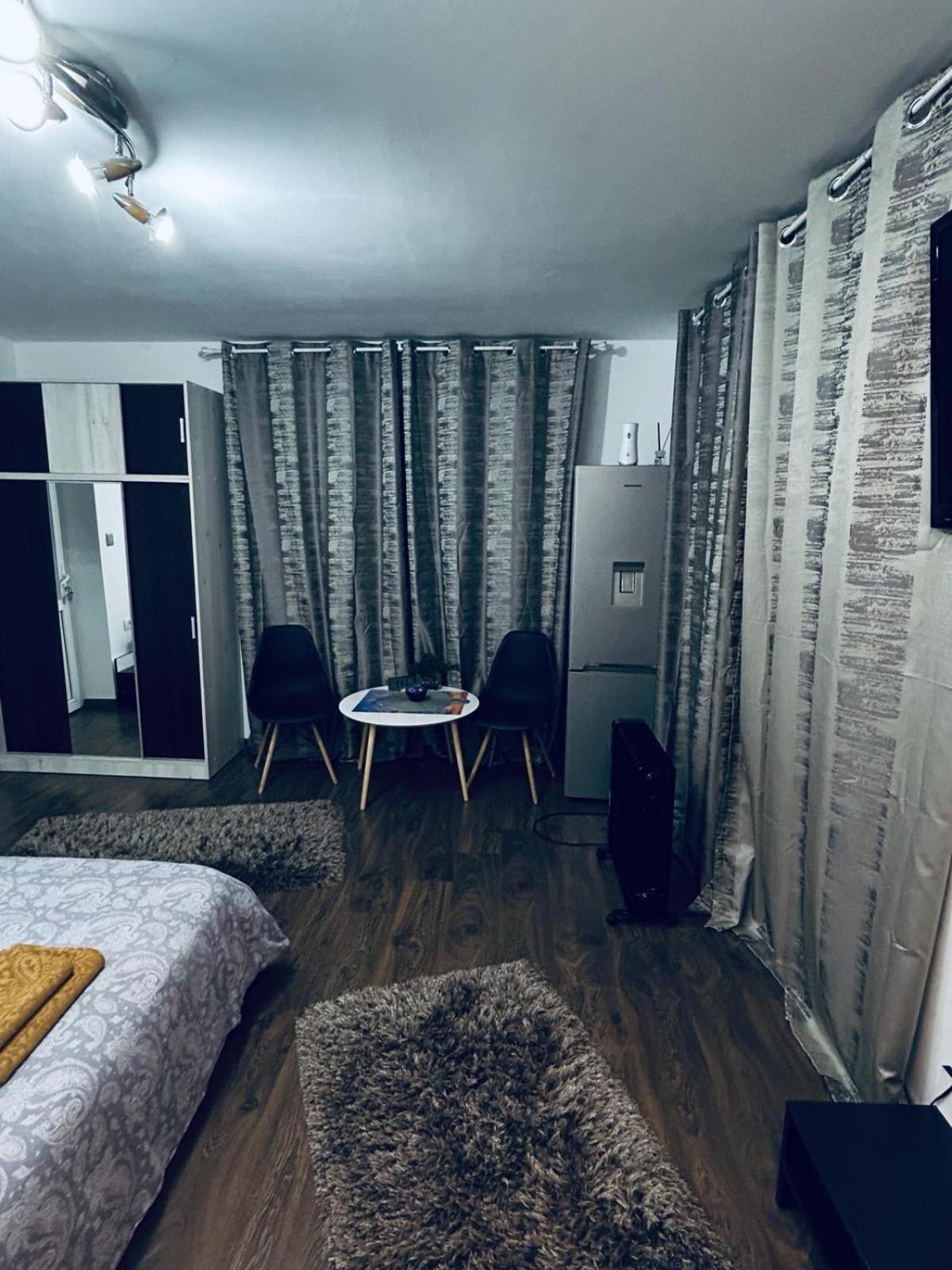 克拉奥华Amazing 1 Bed Flat公寓 外观 照片